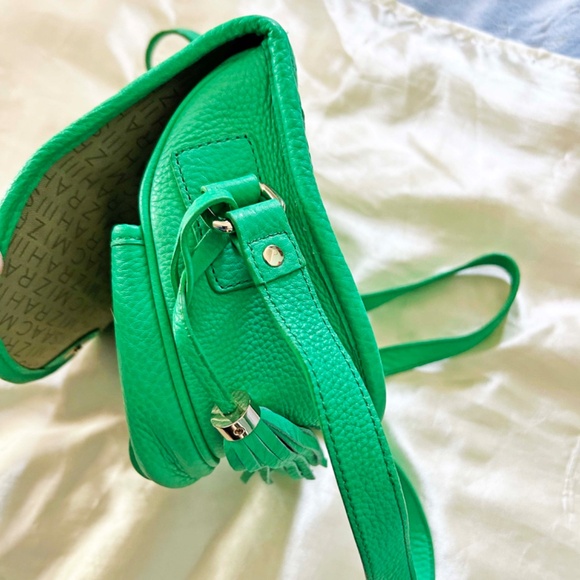 SADDLE BAG, ISAAC MIZRAHI SOFT LEATHER, SHAMROCK GREEN, SHOULDER STRAP, LINED - Picture 7 of 13